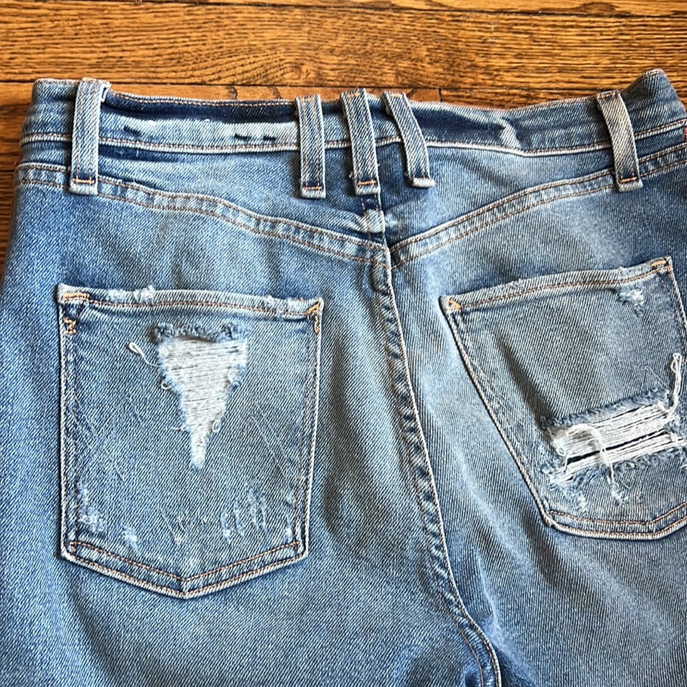 Embellished Ribbon Jeans - Picture 6 of 8